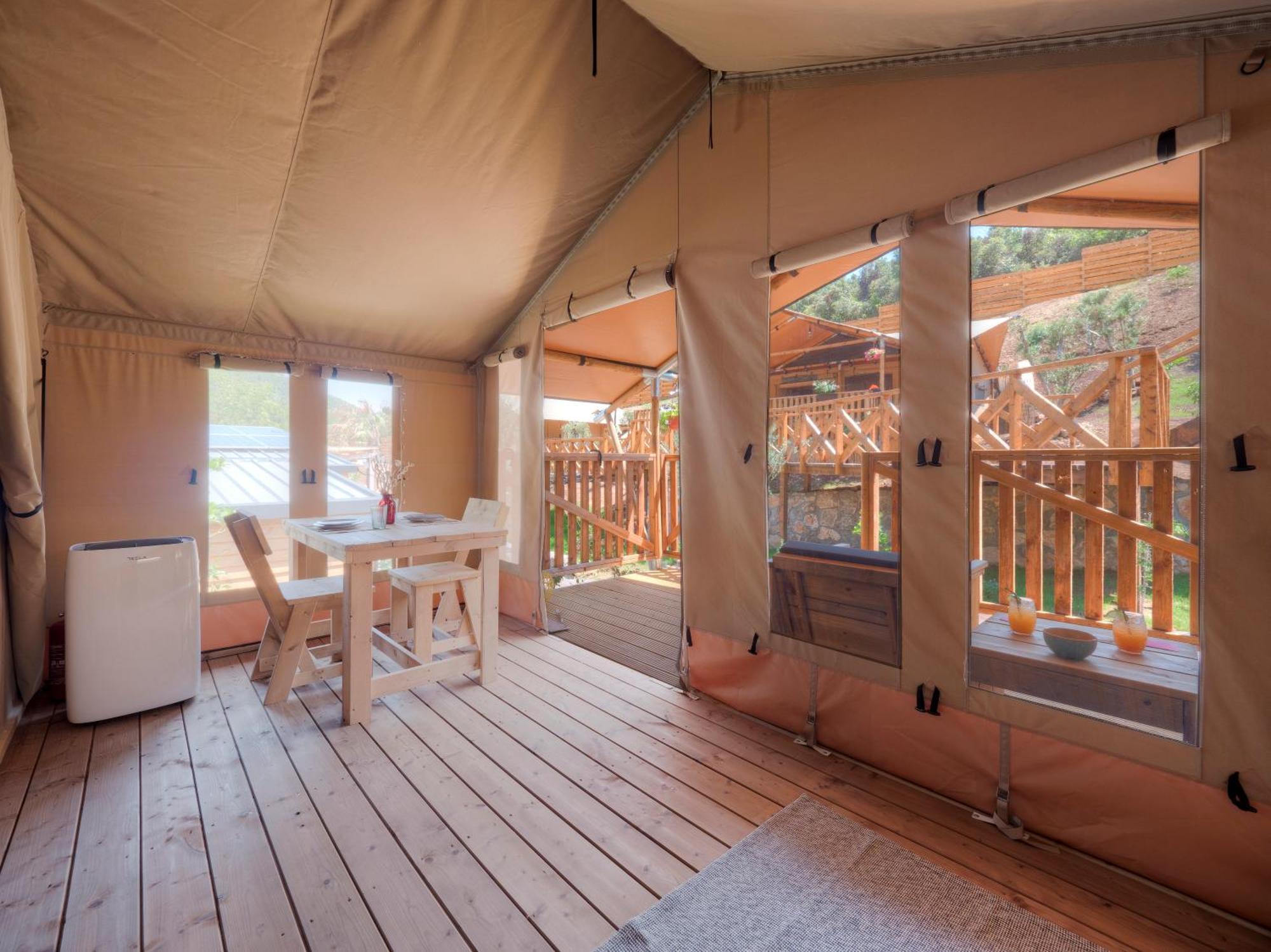מלון קוטור Sea Glamping מראה חיצוני תמונה
