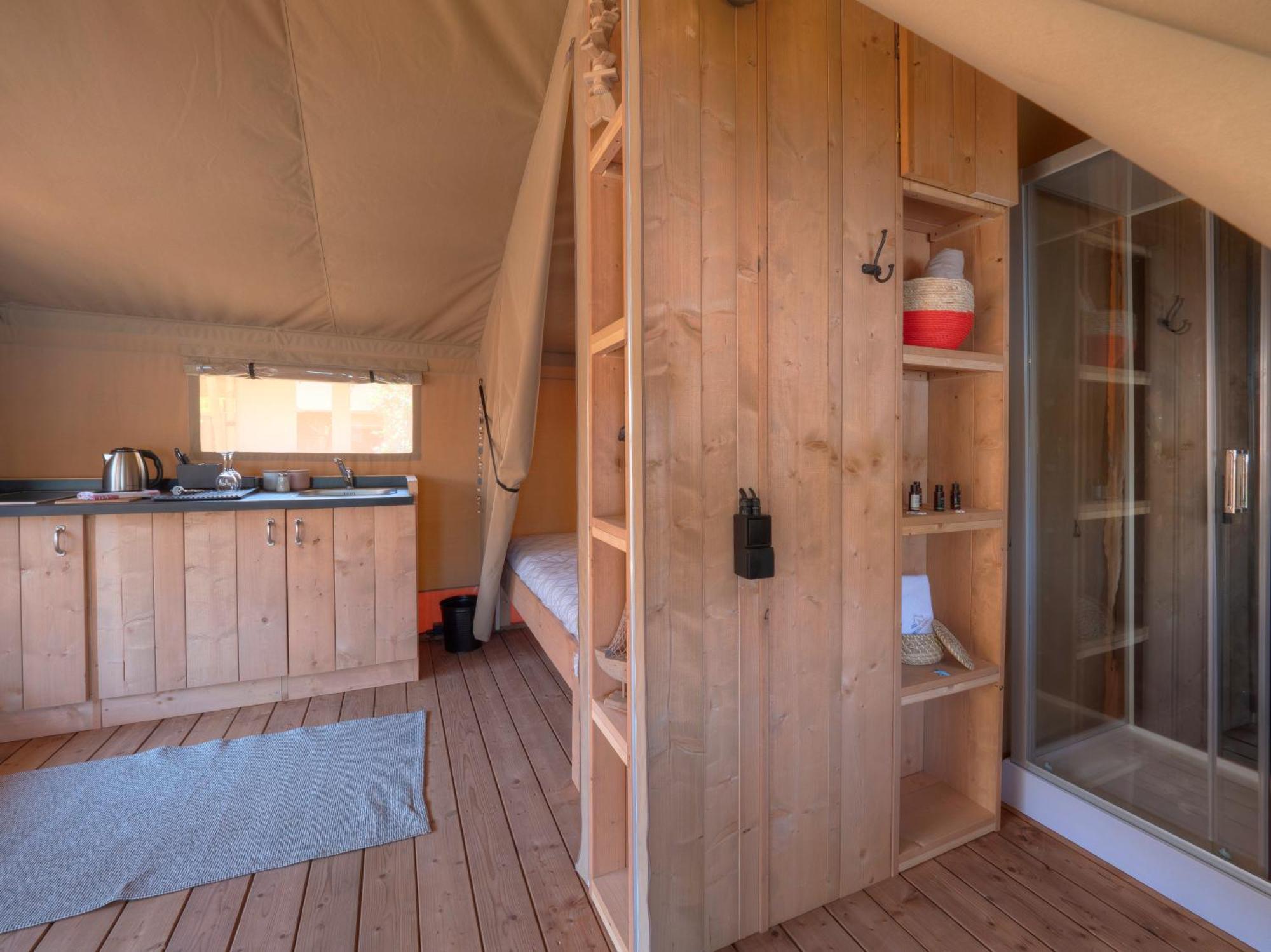 מלון קוטור Sea Glamping מראה חיצוני תמונה