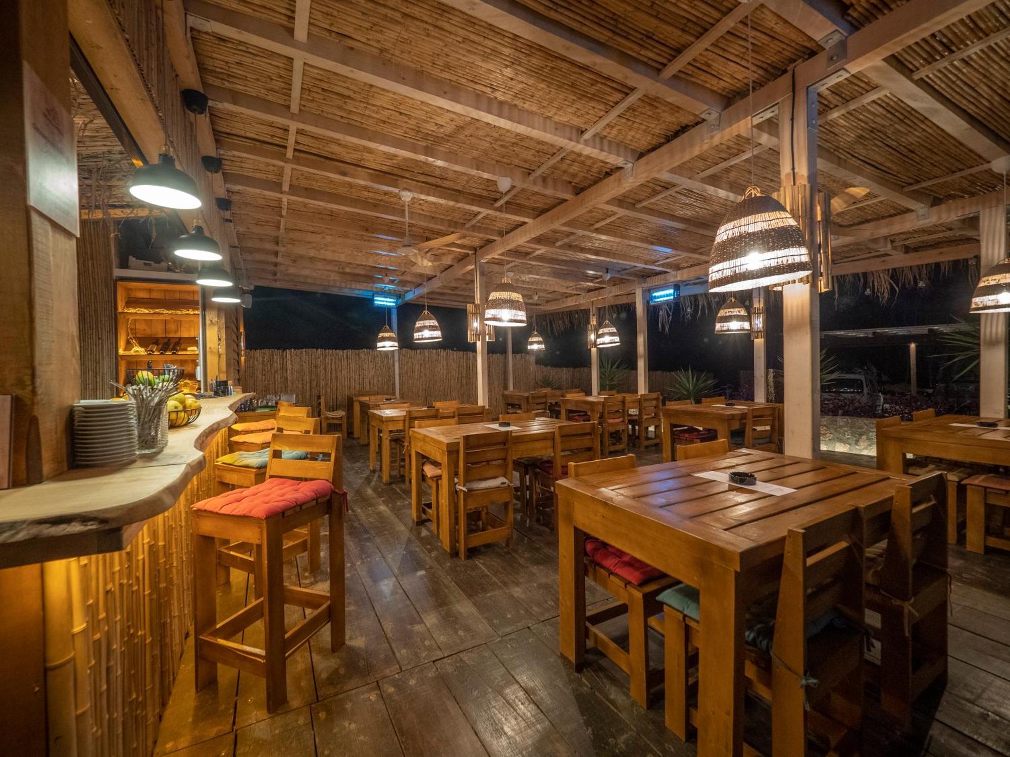 מלון קוטור Sea Glamping מראה חיצוני תמונה