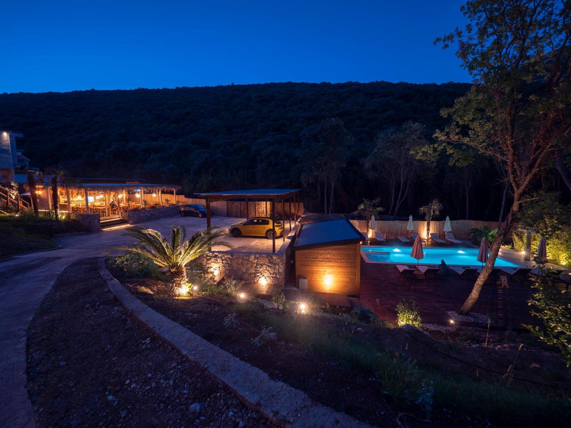 מלון קוטור Sea Glamping מראה חיצוני תמונה