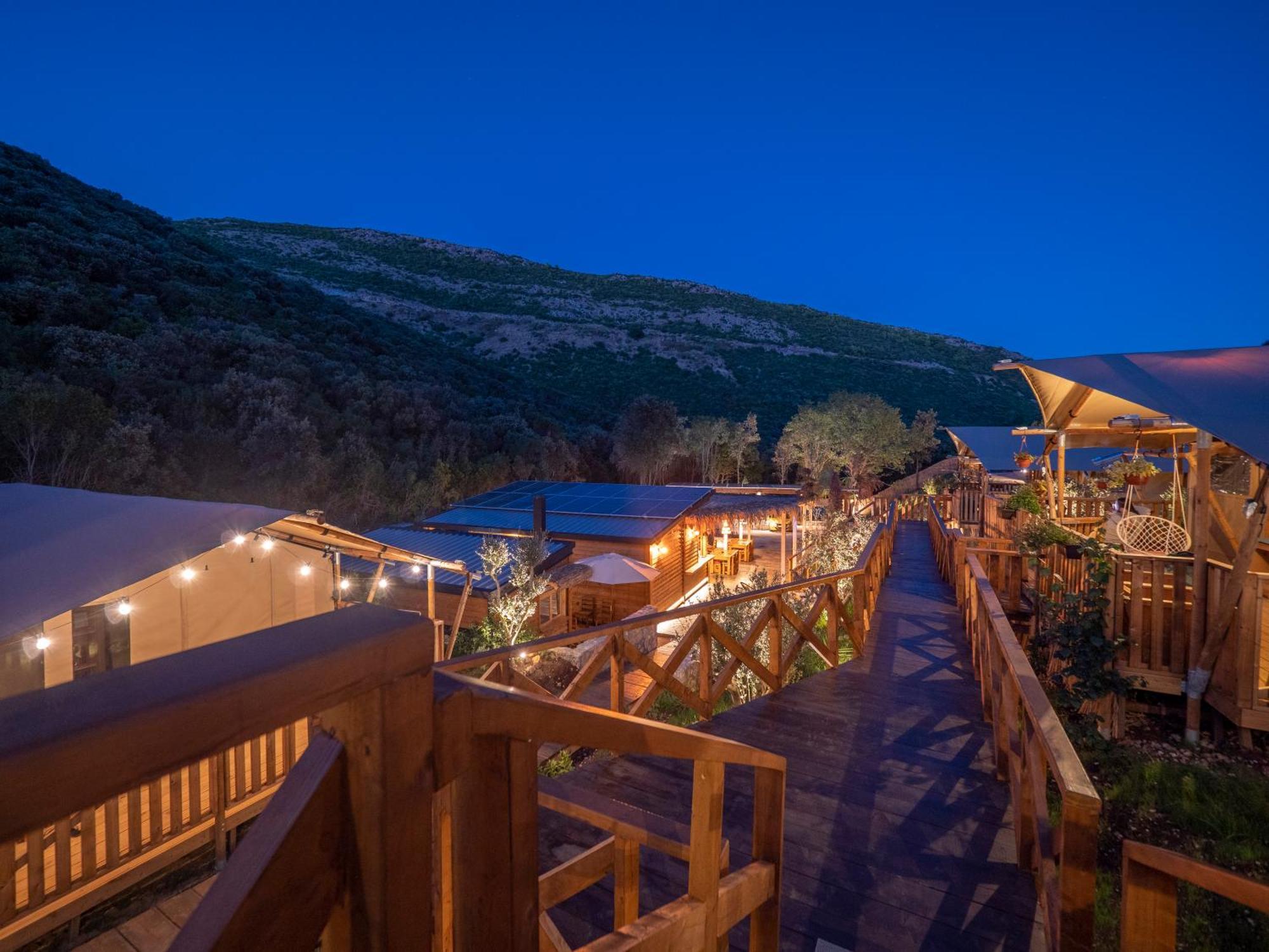 מלון קוטור Sea Glamping מראה חיצוני תמונה